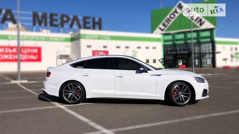 Лифтбек Audi S5 2017 в Харькове
