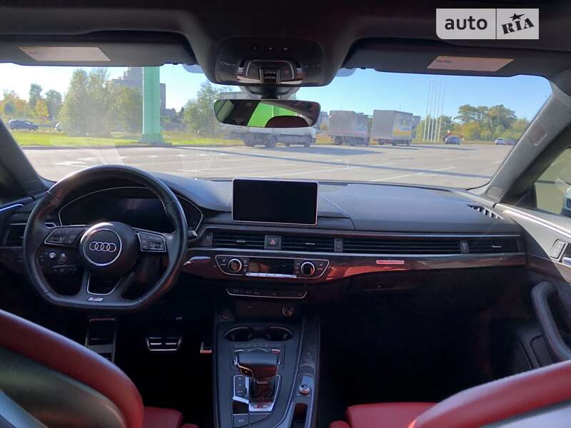 Лифтбек Audi S5 2017 в Харькове