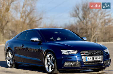 Купе Audi S5 2012 в Києві