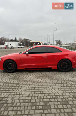 Купе Audi S5 2012 в Києві