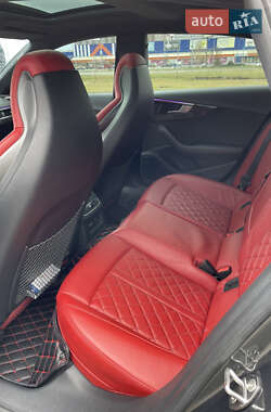 Купе Audi S5 2020 в 