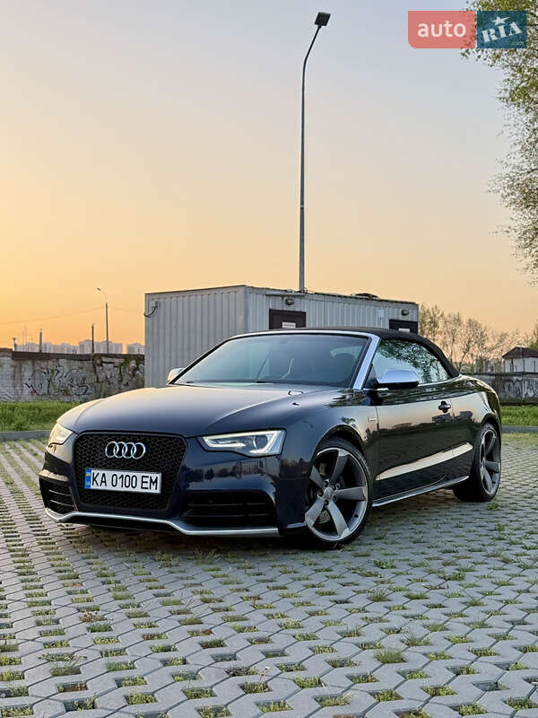 Кабриолет Audi S5 2015 в 