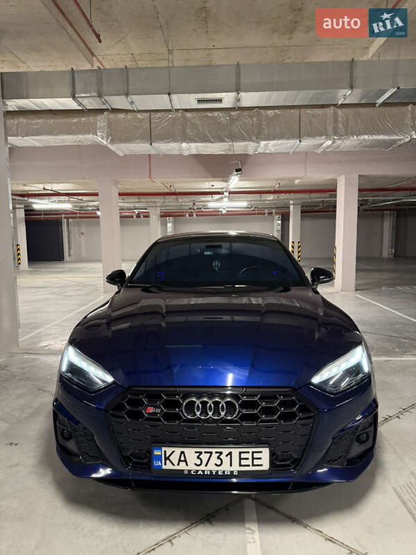 Купе Audi S5 2020 в 