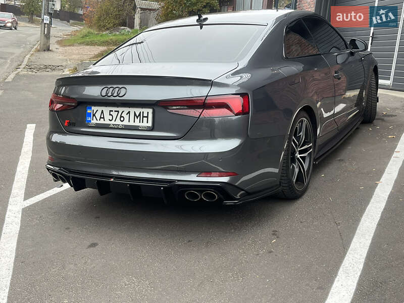 Купе Audi S5 2019 в Києві