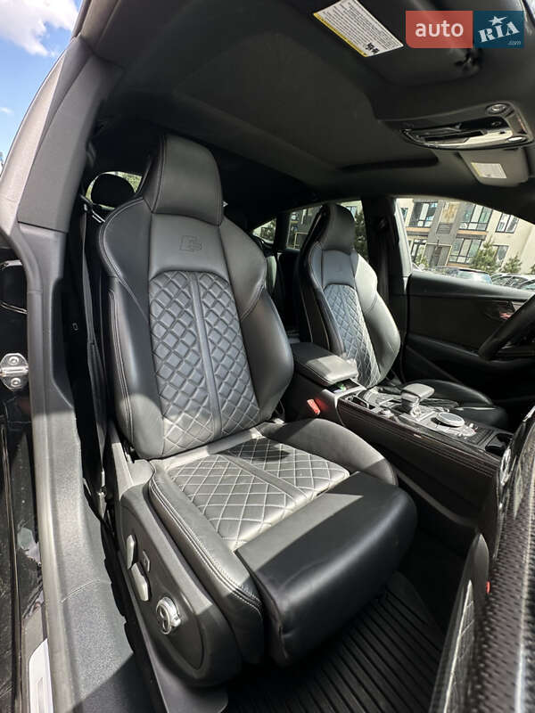 Купе Audi S5 2019 в Киеве