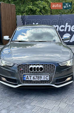 Купе Audi S5 2016 в Яремчі