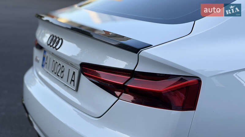 Купе Audi S5 2023 в Києві