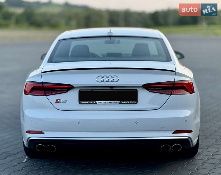 Купе Audi S5 2018 в Черновцах
