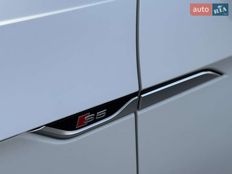 Купе Audi S5 2018 в Черновцах