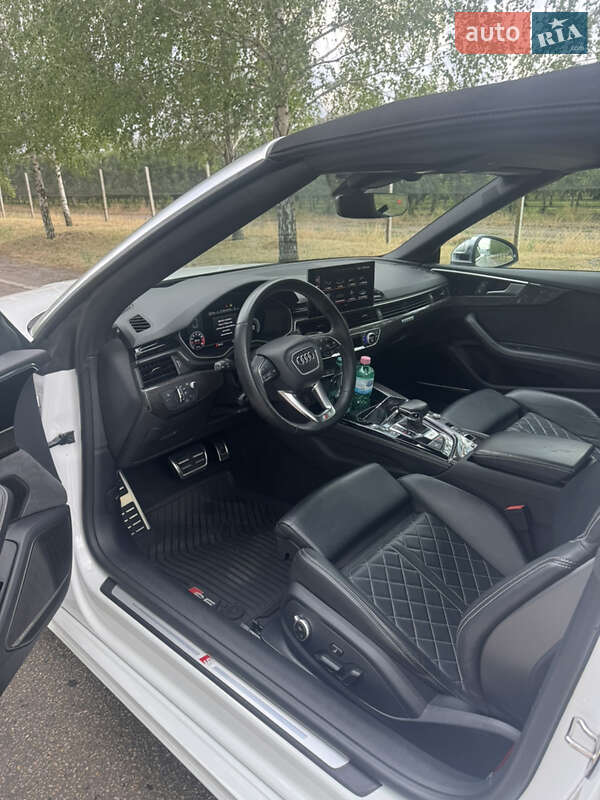 Кабриолет Audi S5 2022 в Днепре