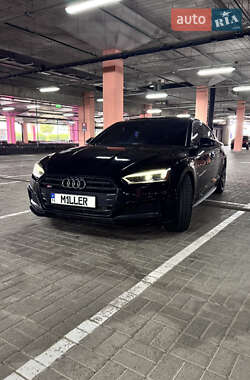 Купе Audi S5 2019 в 