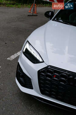 Купе Audi S5 2022 в 