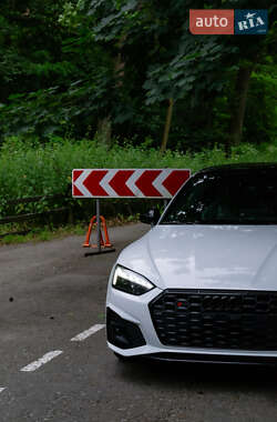 Купе Audi S5 2022 в 