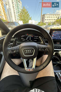 Купе Audi S5 2022 в 