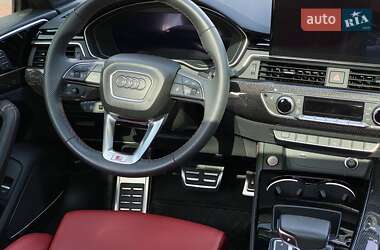 Лифтбек Audi S5 2024 в 
