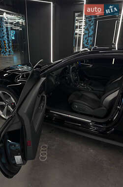 Купе Audi S5 2019 в 