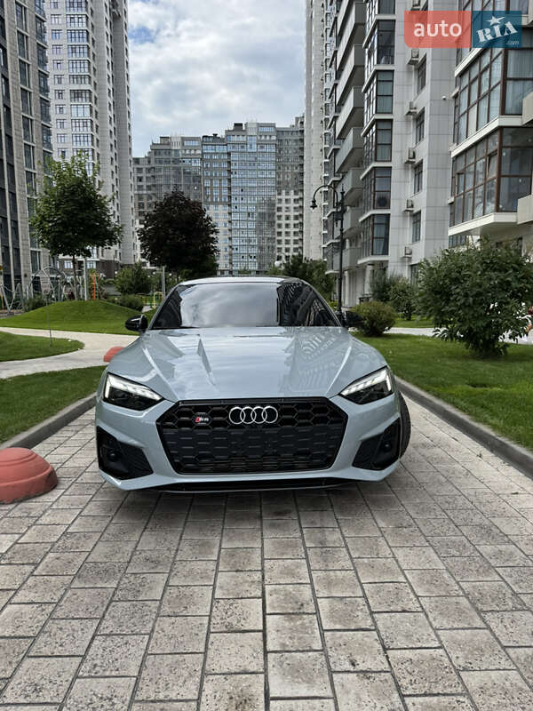 Купе Audi S5 2021 в Киеве