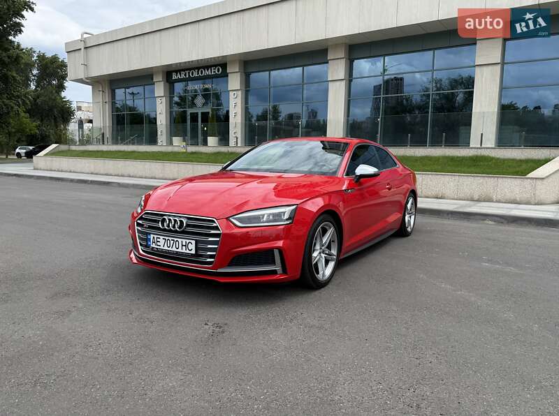 Купе Audi S5 2017 в 