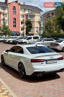 Купе Audi S5 2022 в 