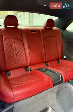 Купе Audi S5 2022 в 