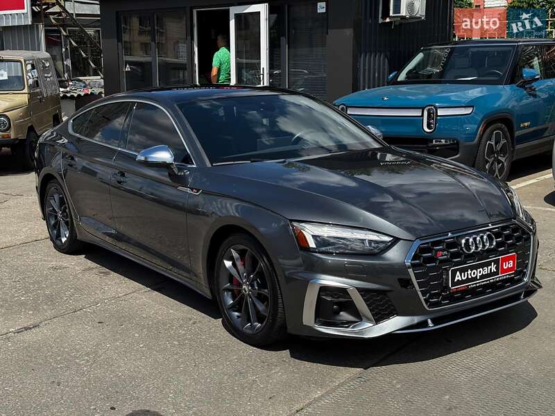 Купе Audi S5 2023 в Харькове