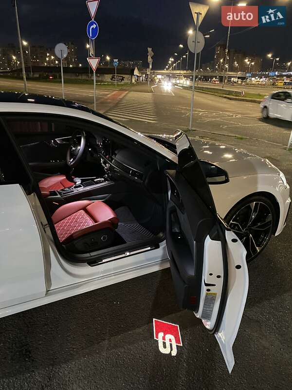 Лифтбек Audi S5 2024 в Киеве