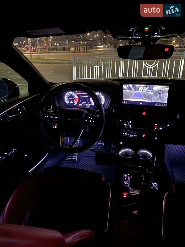 Лифтбек Audi S5 2024 в Киеве