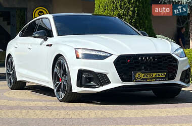 Купе Audi S5 2023 в Львове