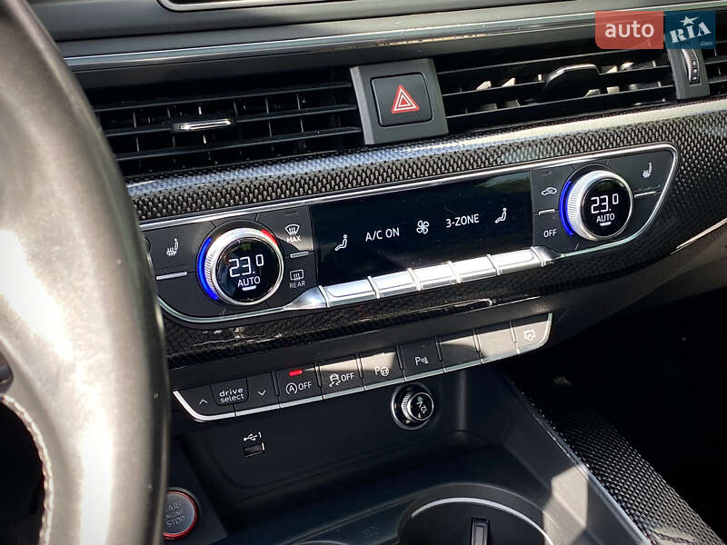 Купе Audi S5 2019 в Киеве