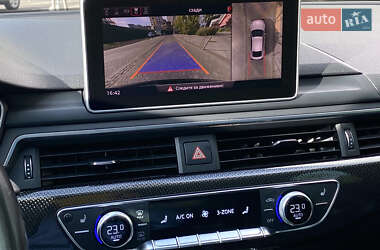 Купе Audi S5 2019 в 