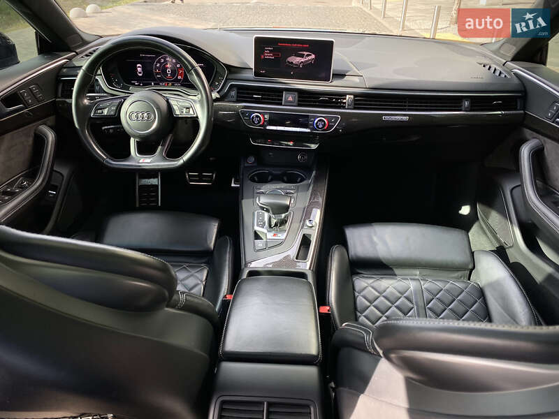 Купе Audi S5 2019 в Киеве