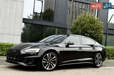 Купе Audi S5 2022 в Львове