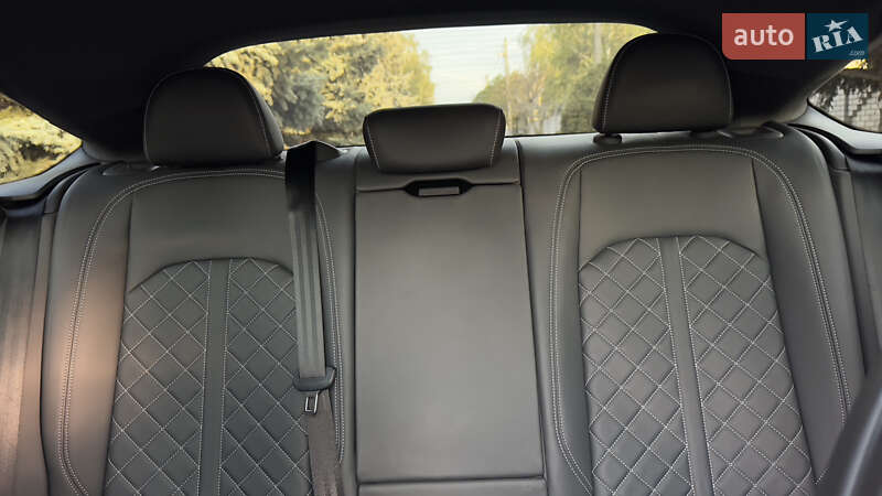 Купе Audi S5 2022 в Днепре