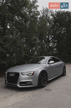 Купе Audi S5 2015 в Києві