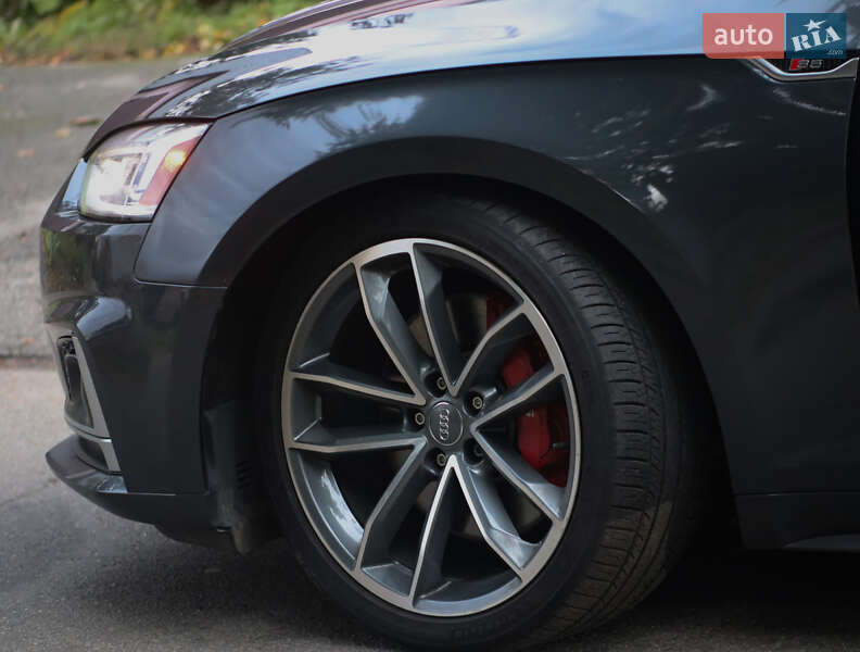 Купе Audi S5 2017 в Киеве