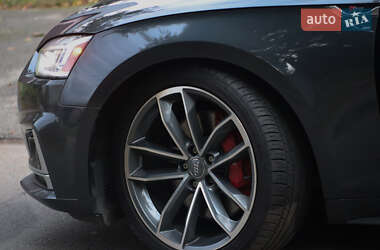 Купе Audi S5 2017 в 
