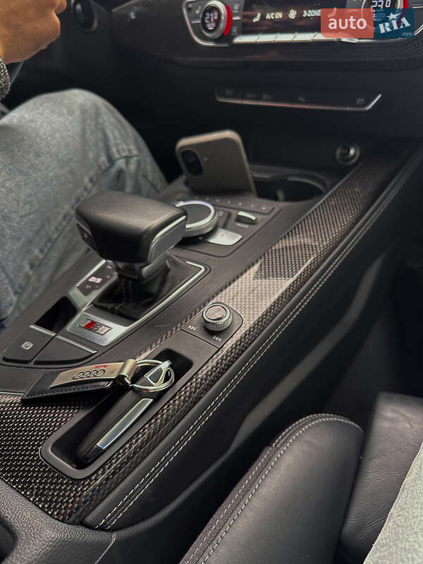 Купе Audi S5 2017 в Киеве