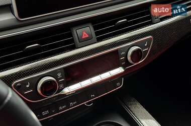 Купе Audi S5 2019 в 
