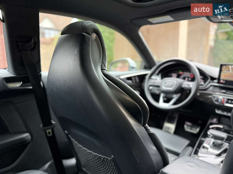 Купе Audi S5 2023 в Черновцах