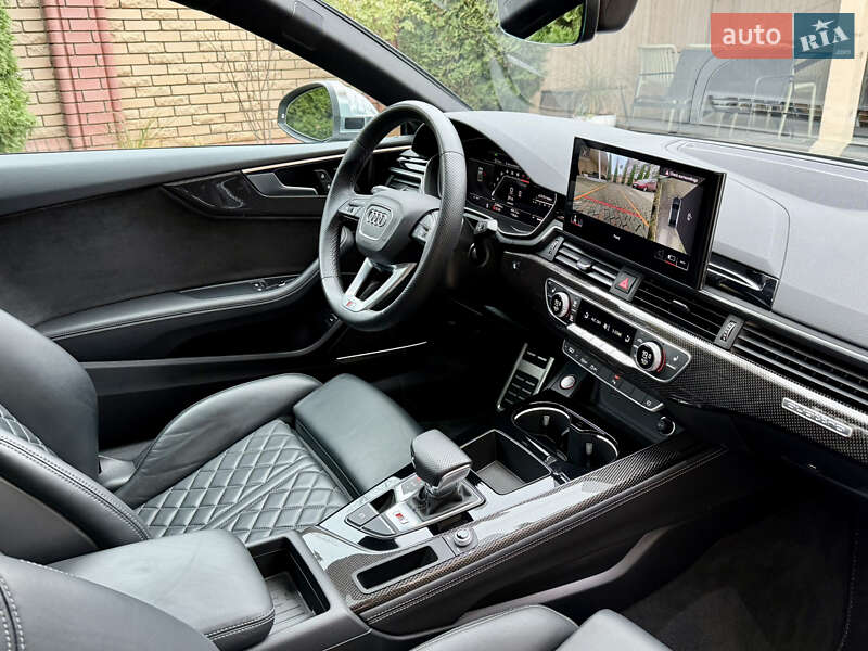 Купе Audi S5 2023 в Черновцах