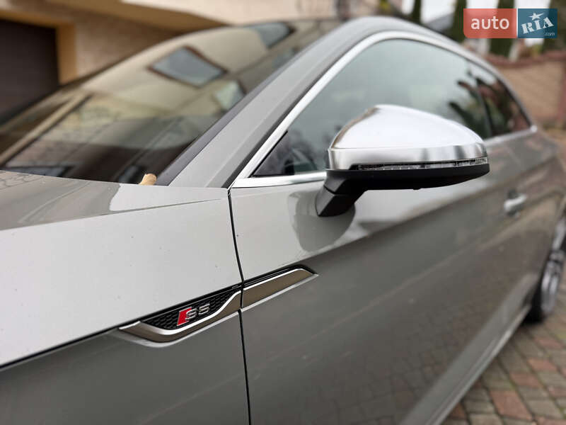 Купе Audi S5 2023 в Черновцах