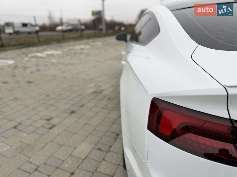 Купе Audi S5 2017 в Львові