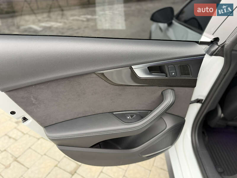 Купе Audi S5 2017 в Львові