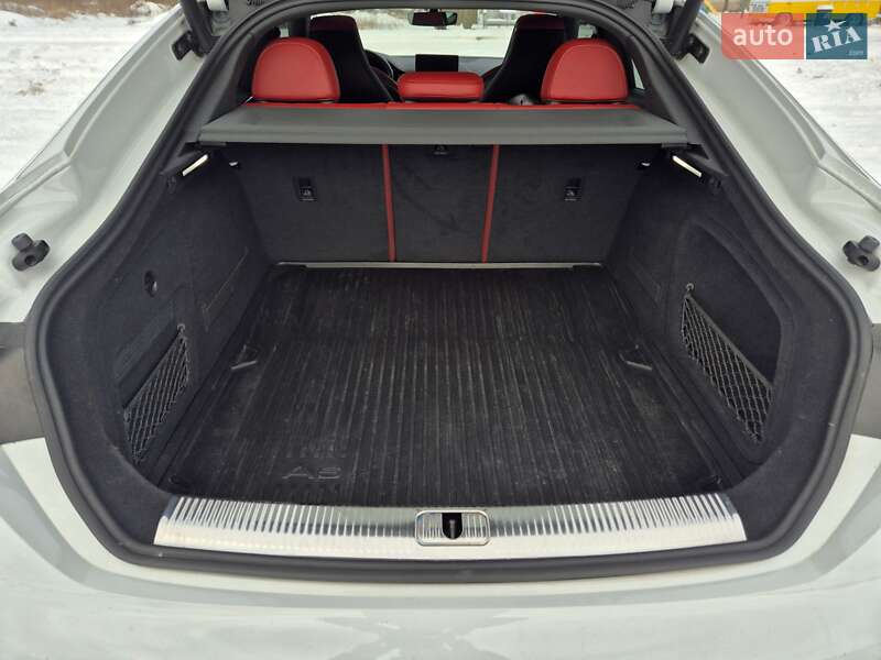 Купе Audi S5 2019 в Коломые