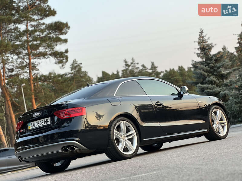 Купе Audi S5 2012 в Киеве фото 40 Купе Audi S5 2012 в Киеве