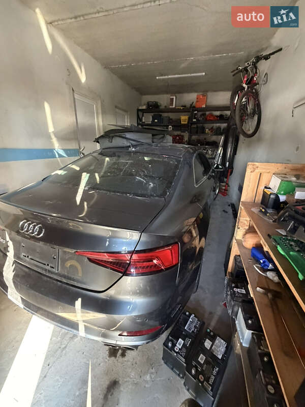 Купе Audi S5 2018 в Львові
