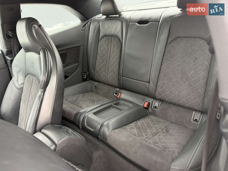 Купе Audi S5 2018 в Черновцах