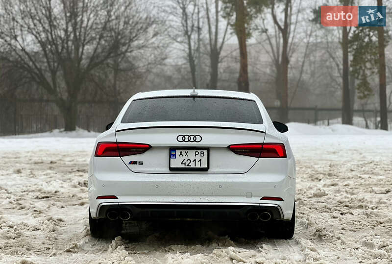 Купе Audi S5 2017 в Харкові