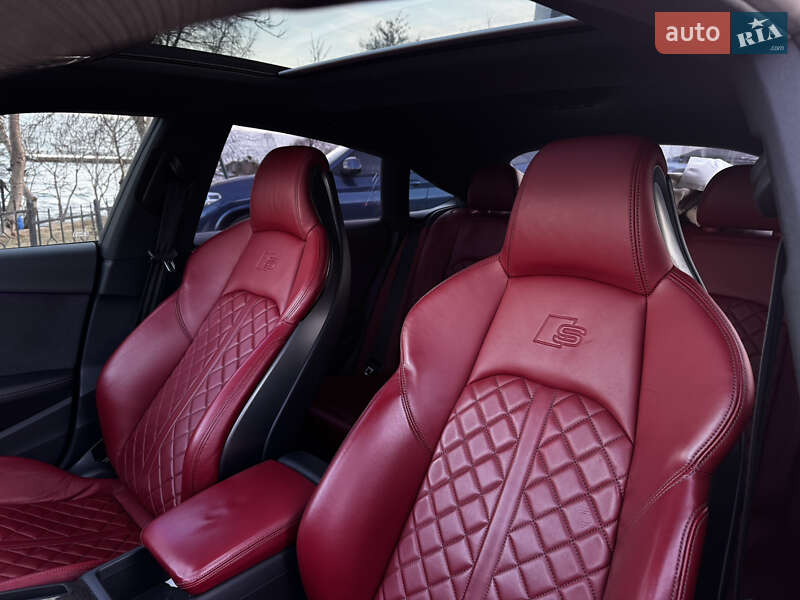 Купе Audi S5 2018 в Одессе