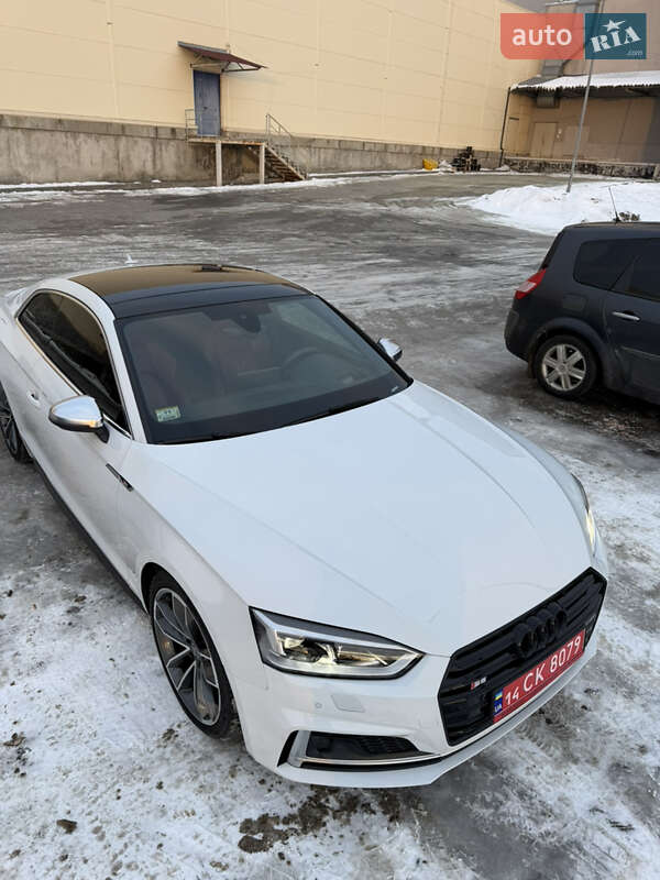 Купе Audi S5 2018 в Львові